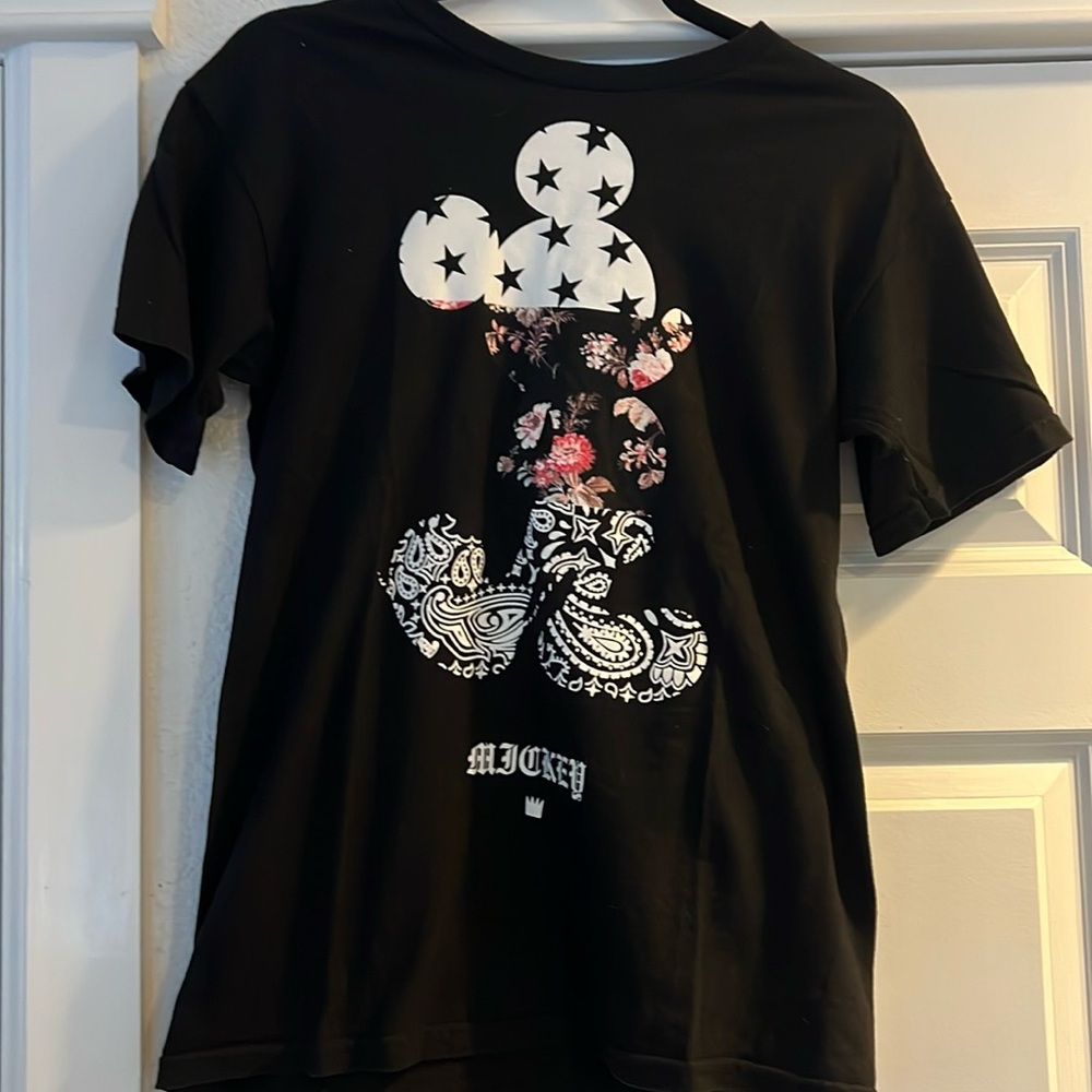 Disney Mickey shirt with paisley detail NEFF inc